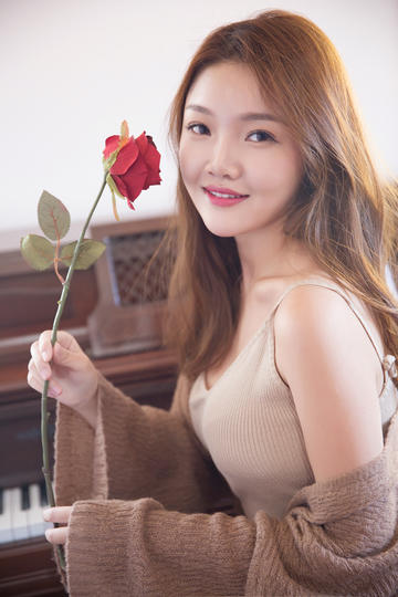 红色一片www在线观看高清频道(红色一片www在线观看高清频道)